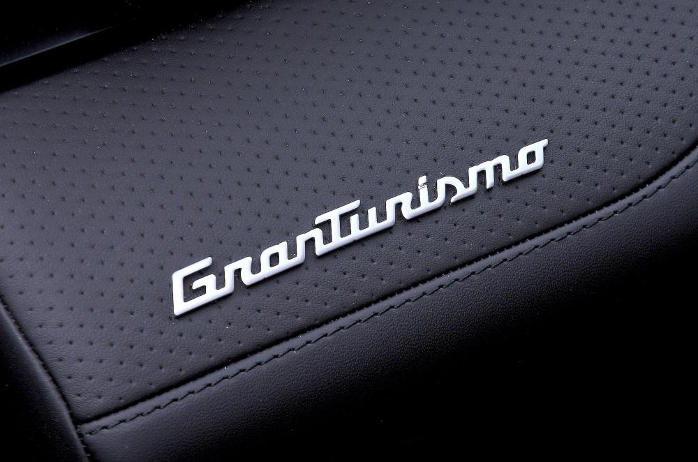 Maserati GranTurismo Trofeo Start button