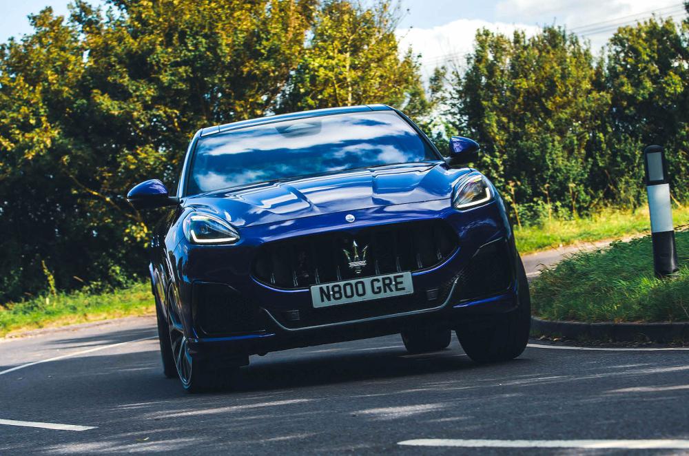 Maserati Grecale Trofeo front cornering