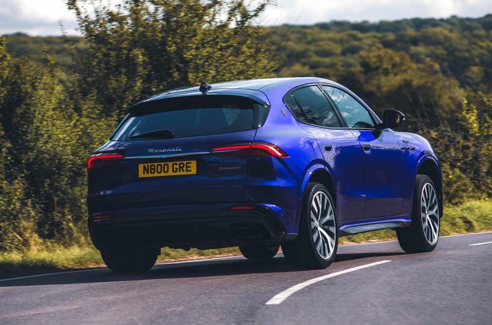 Maserati Grecale Trofeo rear cornering