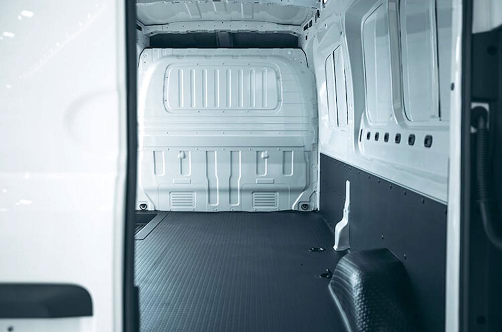 Maxus eDeliver 9 load bay