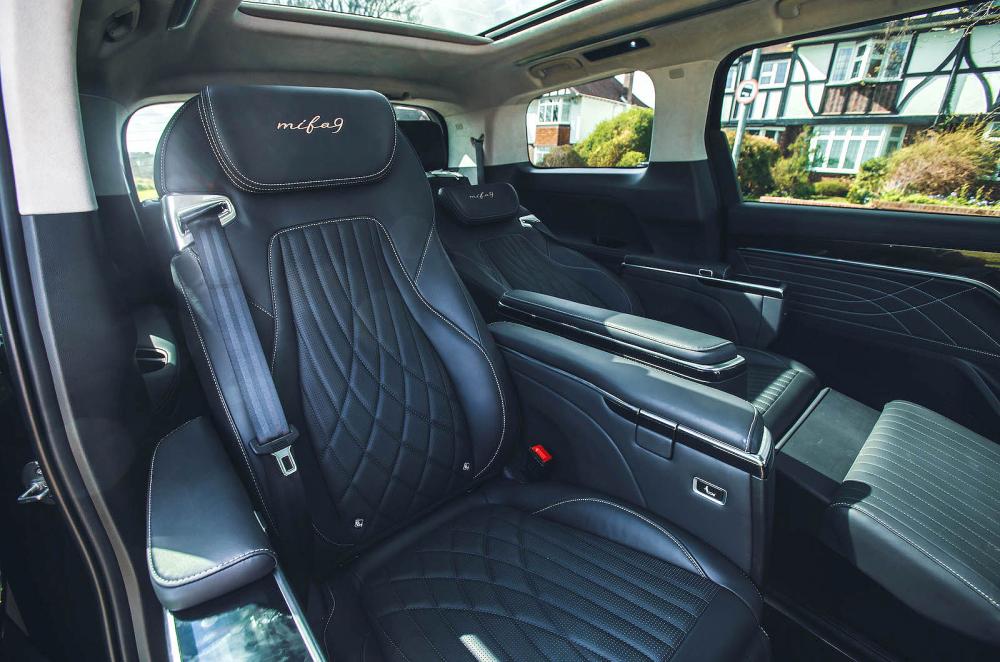 Maxus Mifa 9 back seats