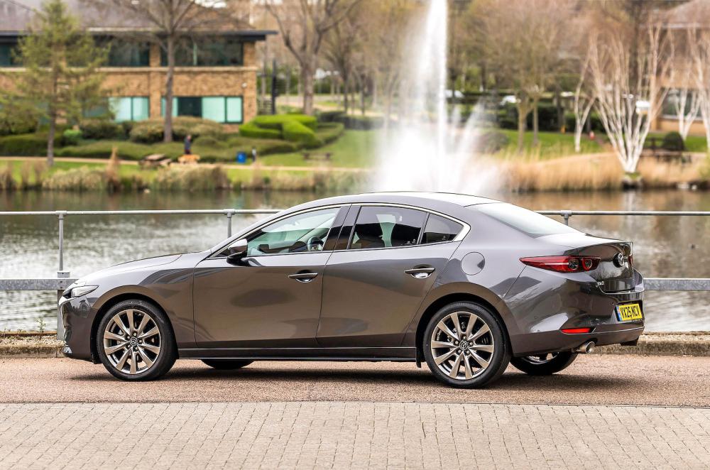 Mazda 3 Saloon left static