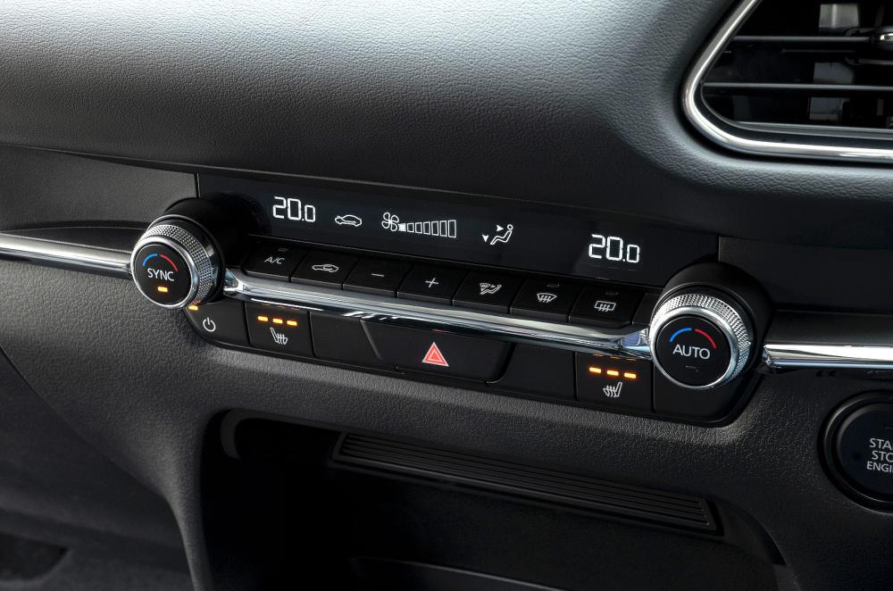 Mazda CX-30 air-con controls