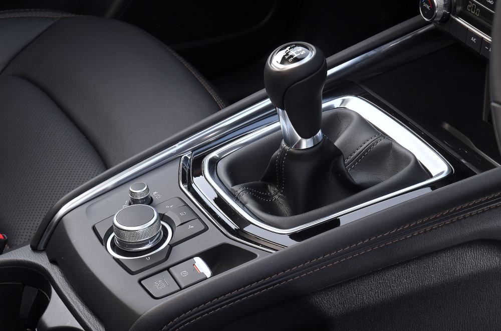 Mazda CX-5 gearstick