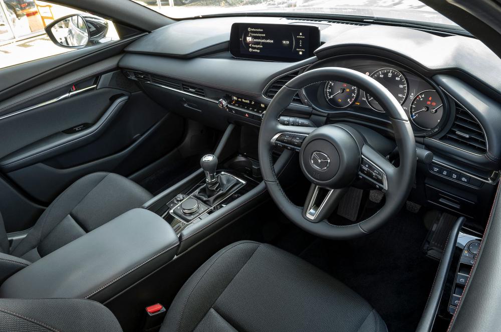 Mazda 3 dashboard