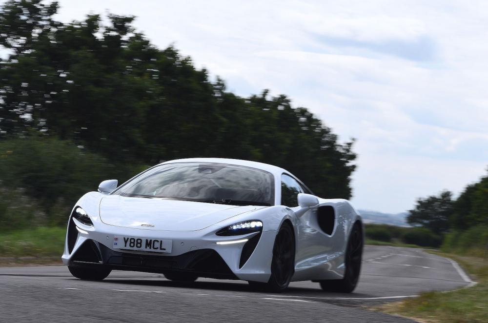 McLaren Artura front cornering