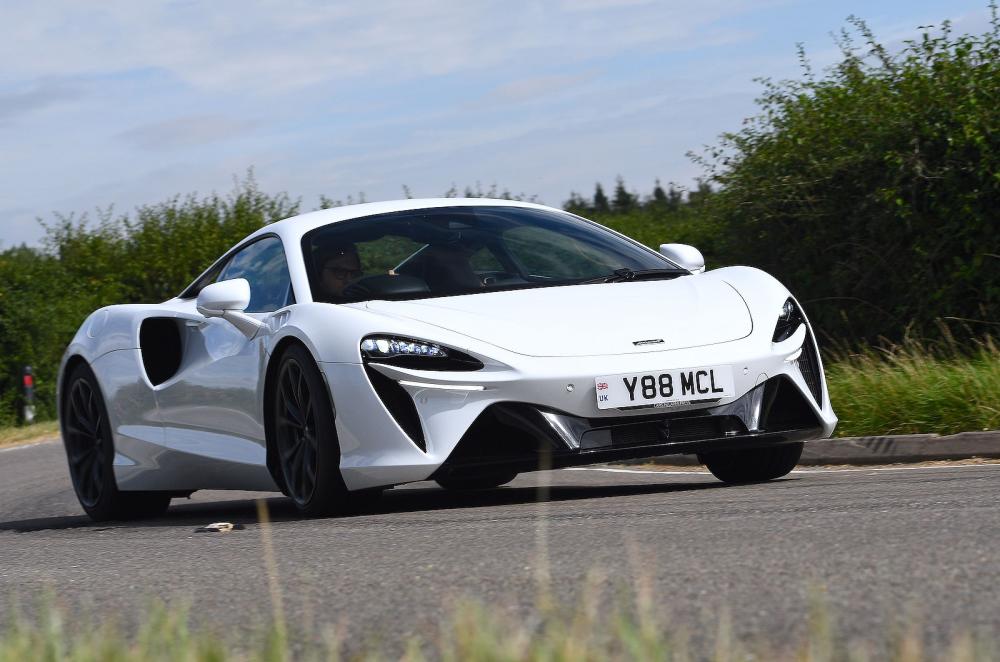 McLaren Artura front cornering