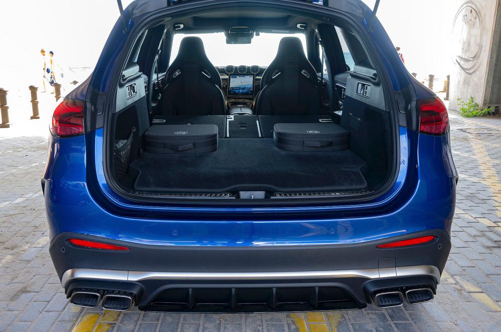 Mercedes-AMG GLC 63 S boot open
