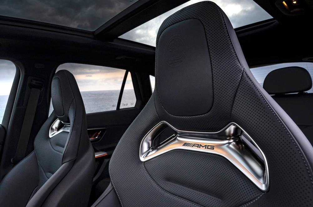 Mercedes-AMG GLC 63 S interior seat detail