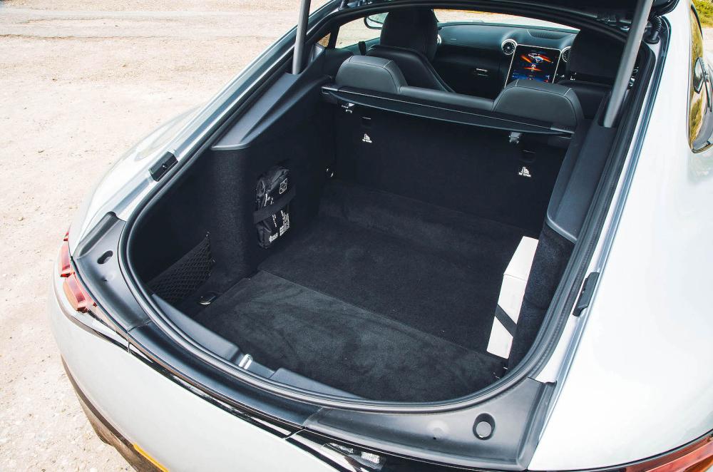 Mercedes-AMG GT boot