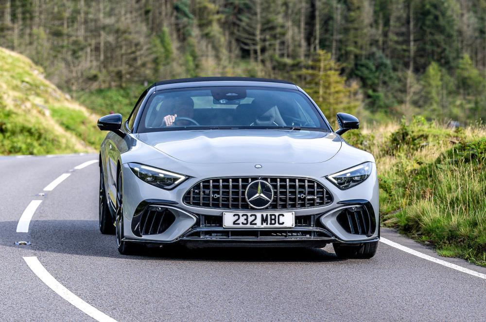 Mercedes SL front driving