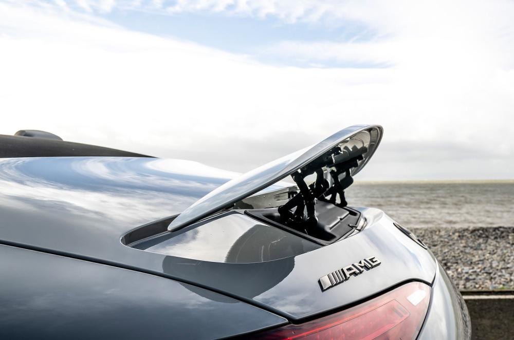 Mercedes SL rear detail