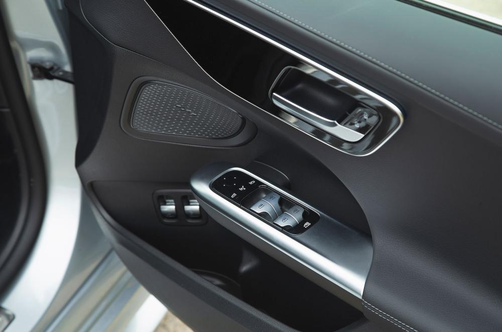 Mercedes C-Class interior detail