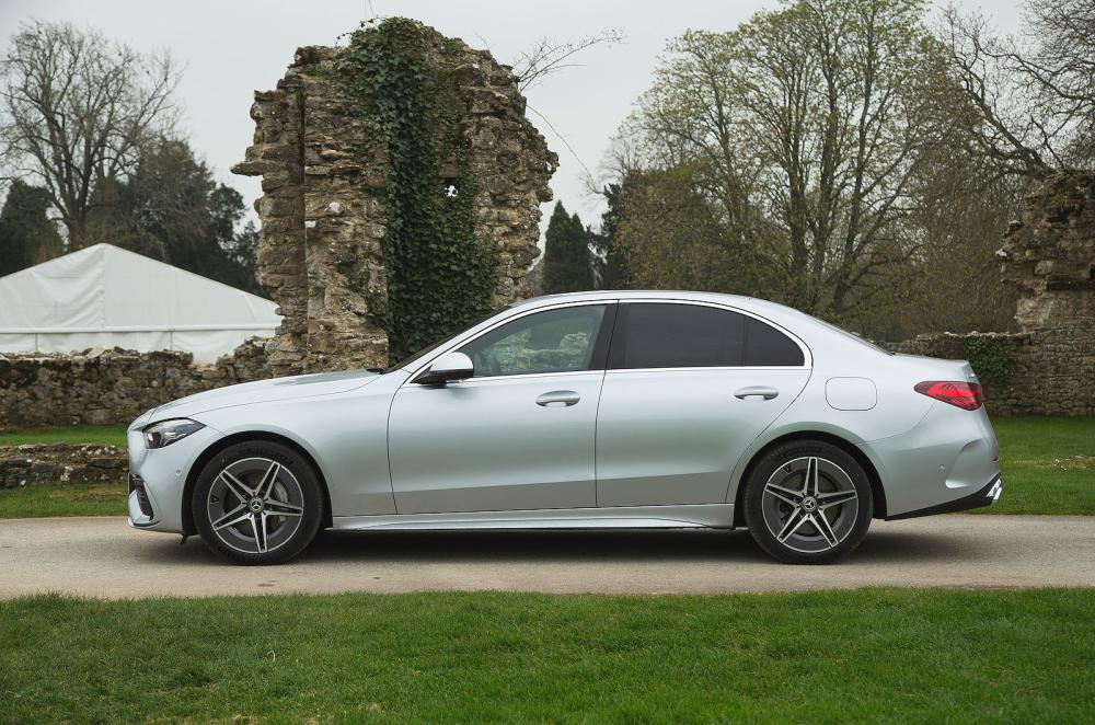 Mercedes C-Class left static