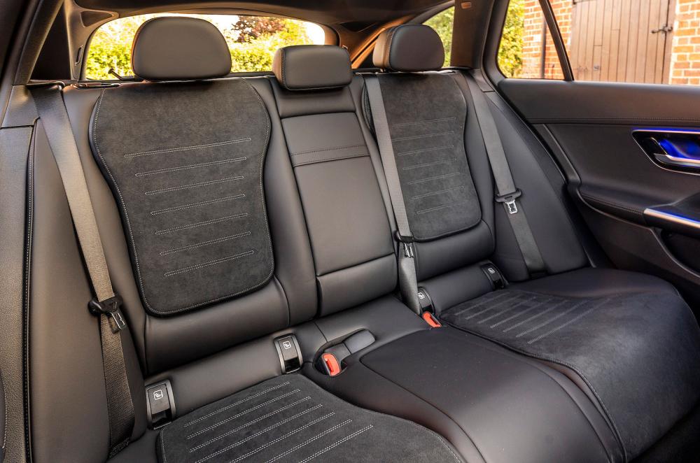 Mercedes C-Class Estate back seats