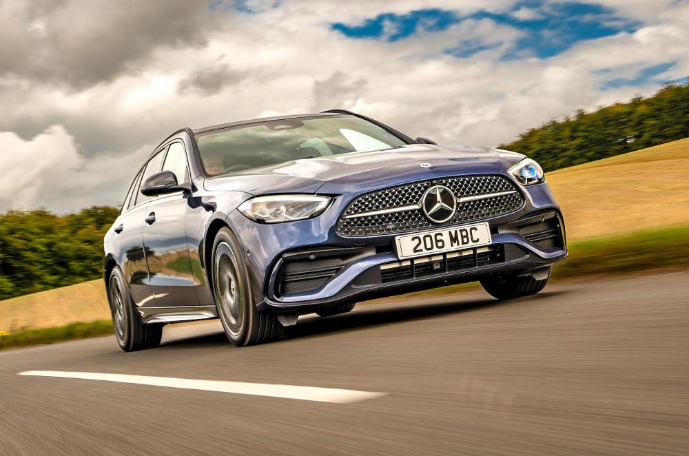 Mercedes C-Class Estate front right driving