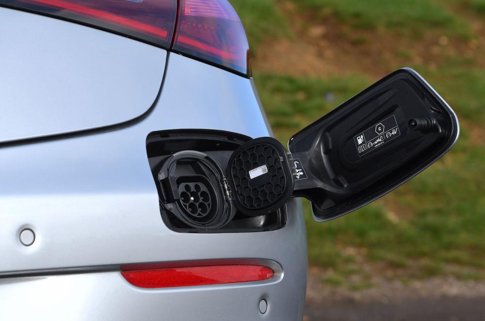 Mercedes CLE 300e PHEV charging socket