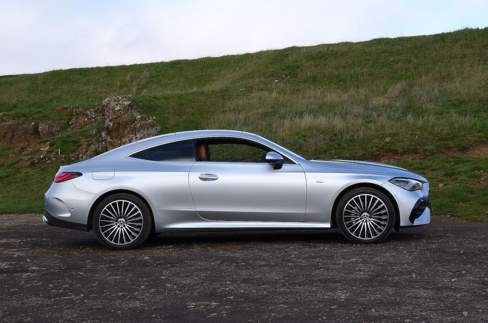 Mercedes CLE right static