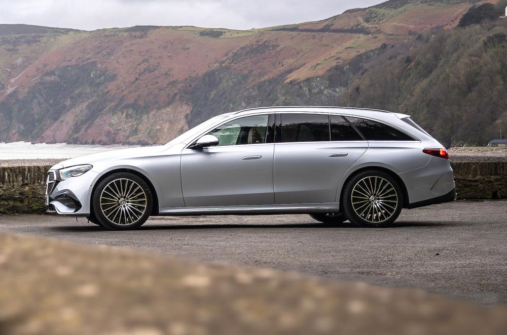 Mercedes E-Class Estate left static