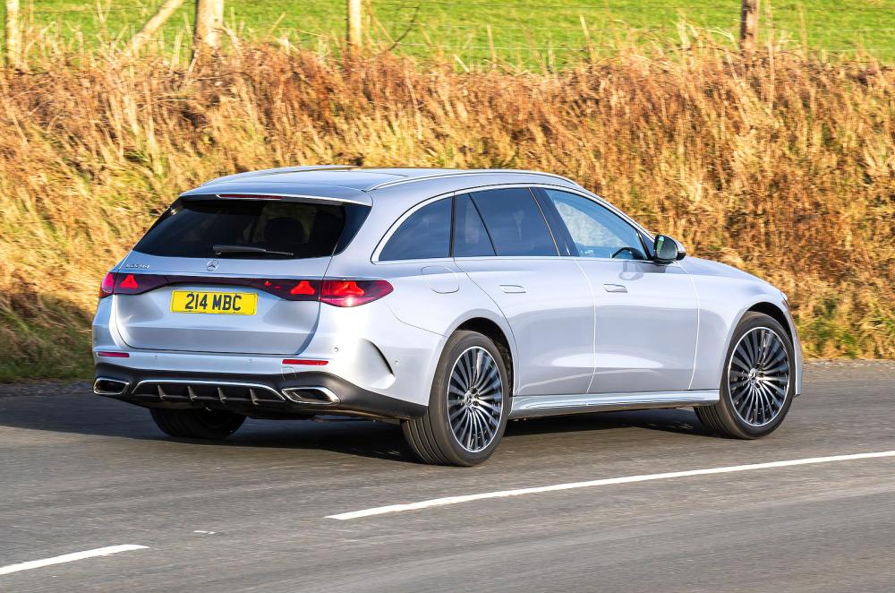 Mercedes E-Class Estate rear cornering