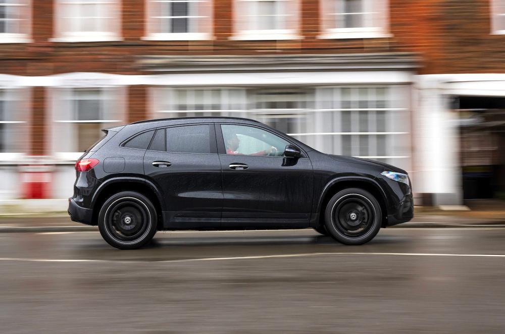 Mercedes EQA right driving