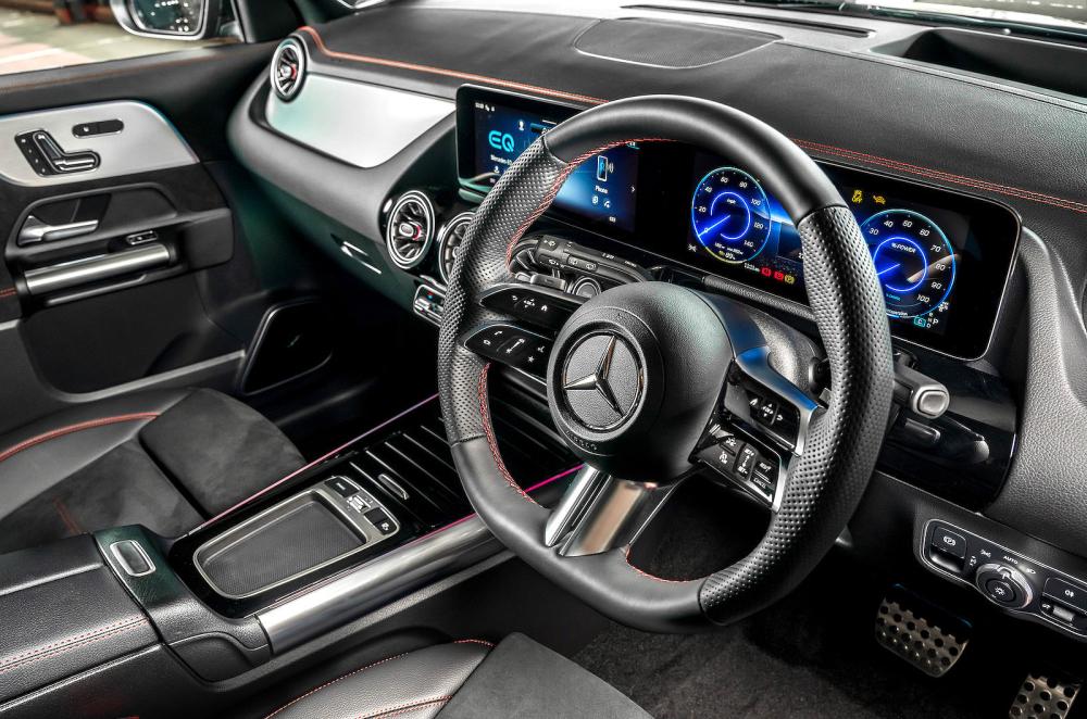 Mercedes EQA interior steering wheel
