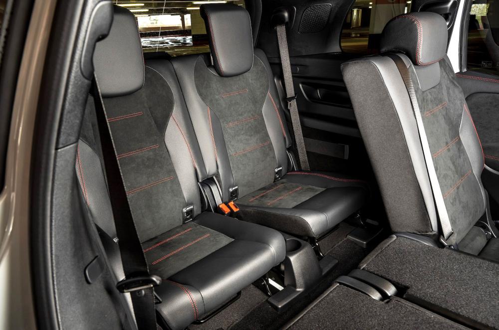 Mercedes EQB interior back seats