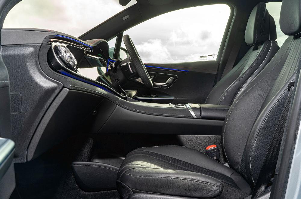Mercedes EQE SUV interior front seats