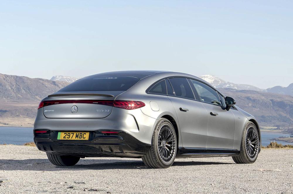 Mercedes EQS rear right static