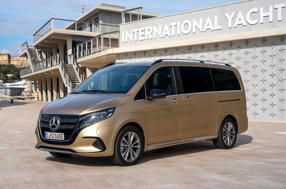 Mercedes EQV front left static