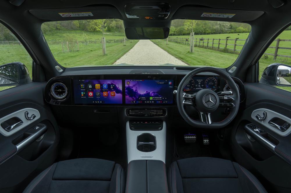 Mercedes GLB dashboard