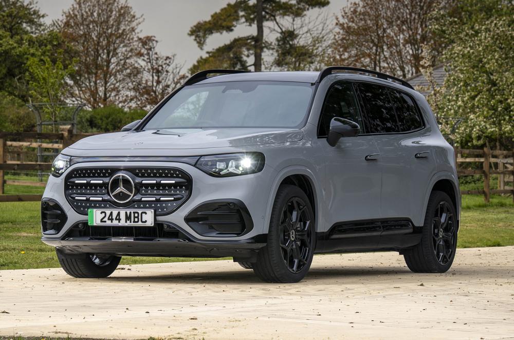 Mercedes GLB static front left