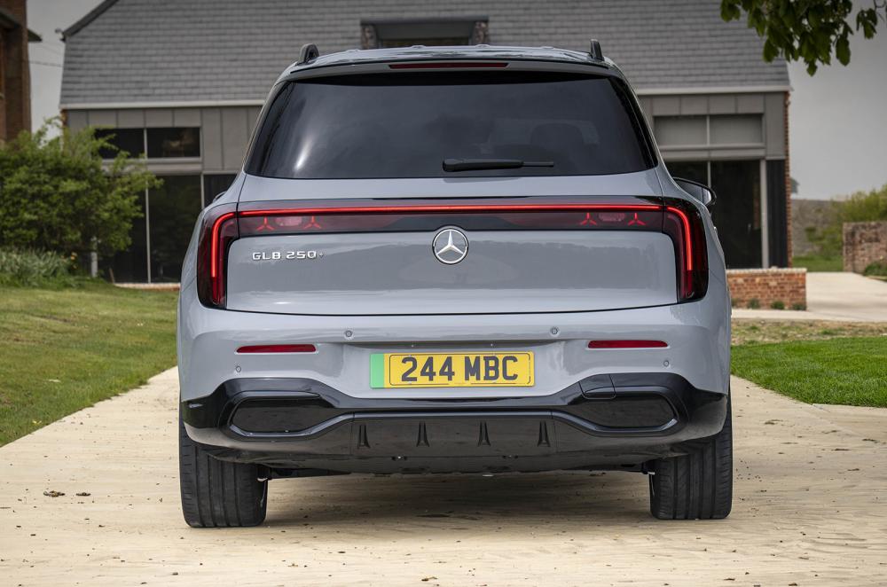 Mercedes GLB static rear