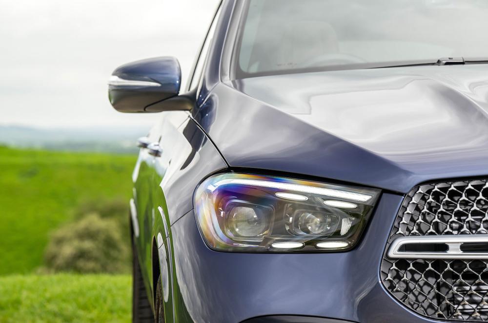 Mercedes GLE Coupé headlights