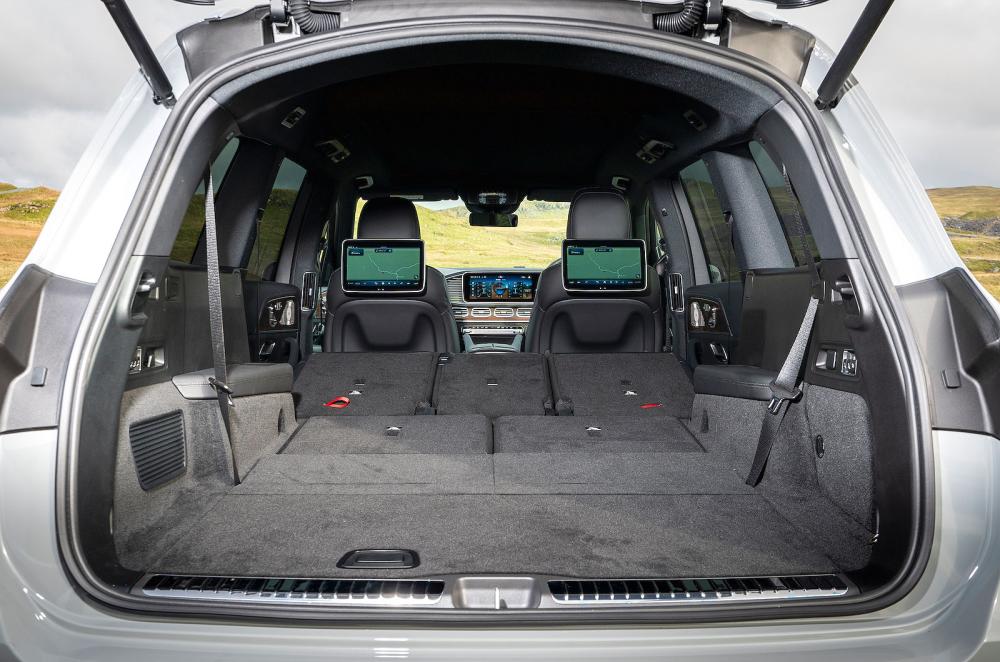 Mercedes GLS boot open all seats down