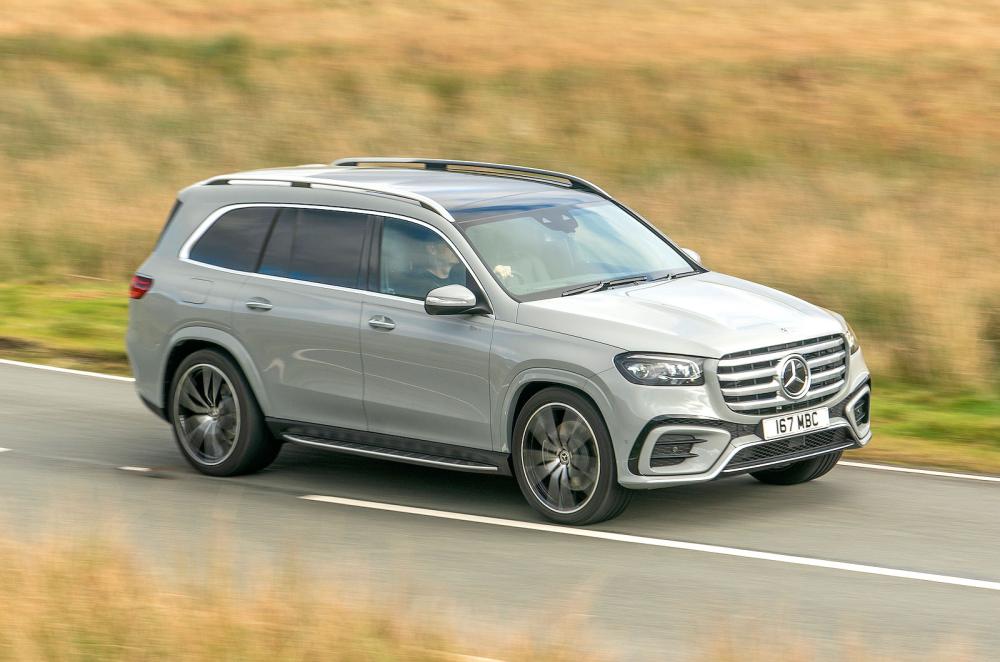 Mercedes GLS front right driving