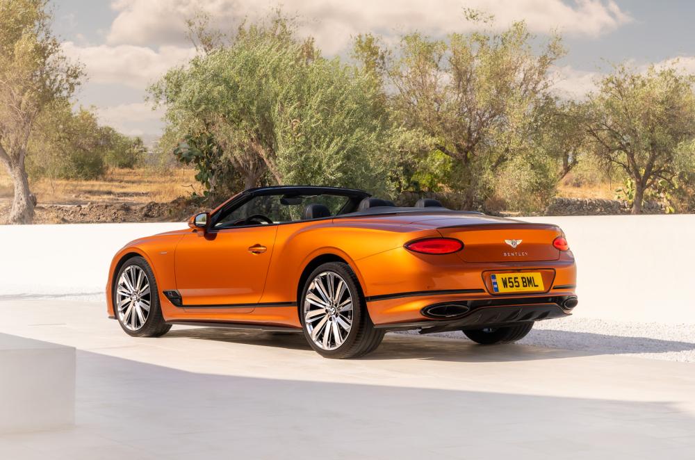 Bentley Continental GT Convertible 2022 rear left static