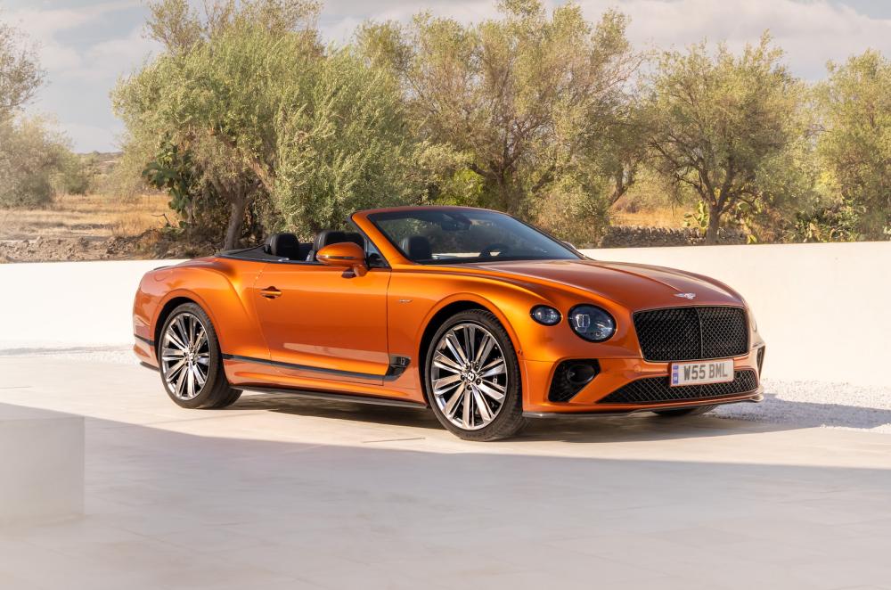 Bentley Continental GT Convertible 2022 front right static