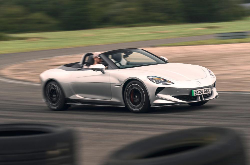 MG Cyberster front cornering