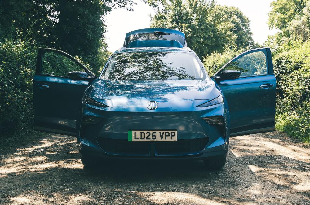 MG S5 EV front static