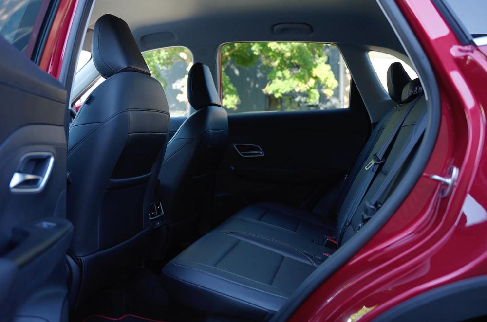 MG ZS Hybrid back seats