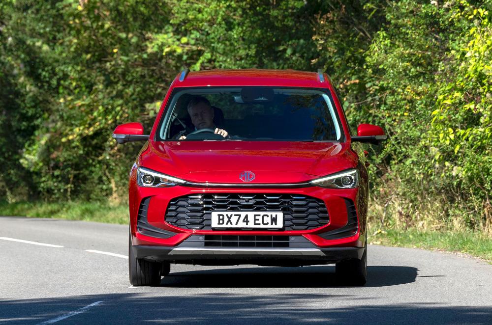 MG ZS Hybrid front driving