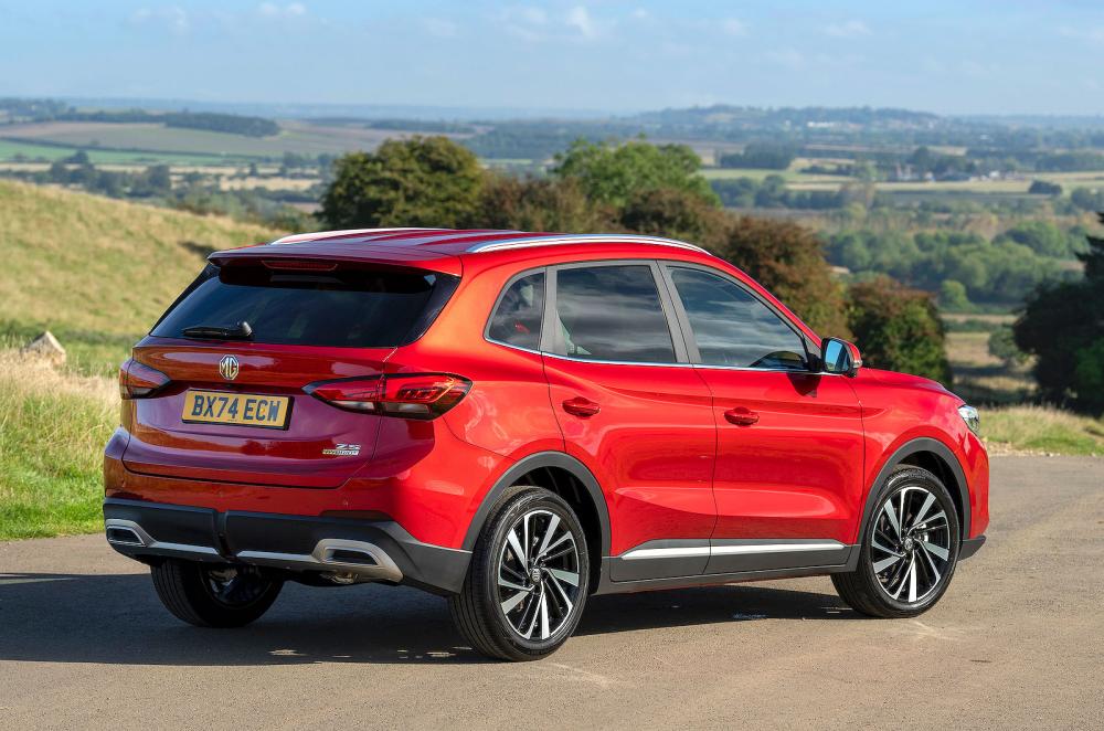 MG ZS Hybrid rear right static
