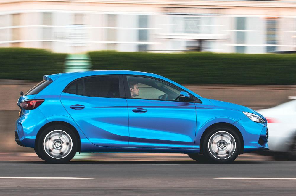 Blue MG3 right driving