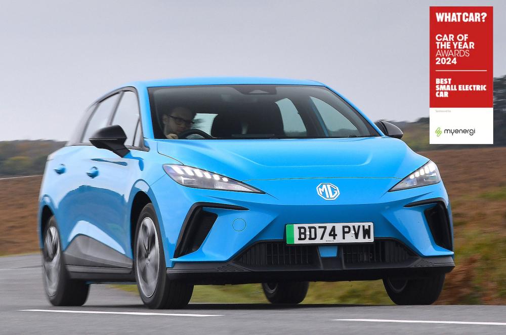 MG4 front right driving with award badge