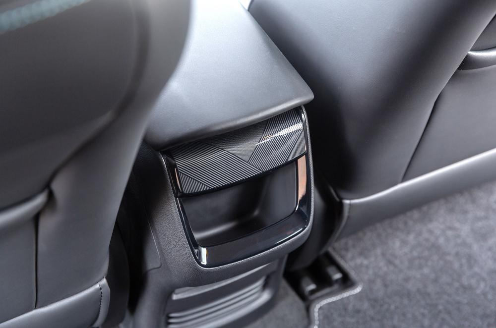 MG5 EV rear interior detail
