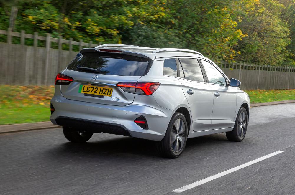 Used MG5 EV rear right driving