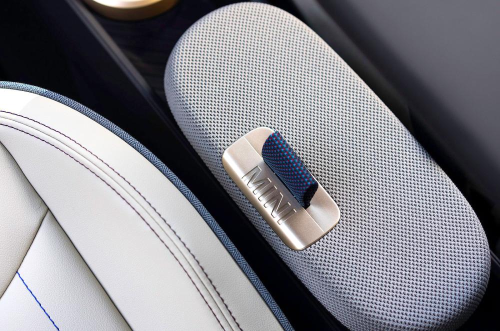 Mini Cooper Electric interior detail