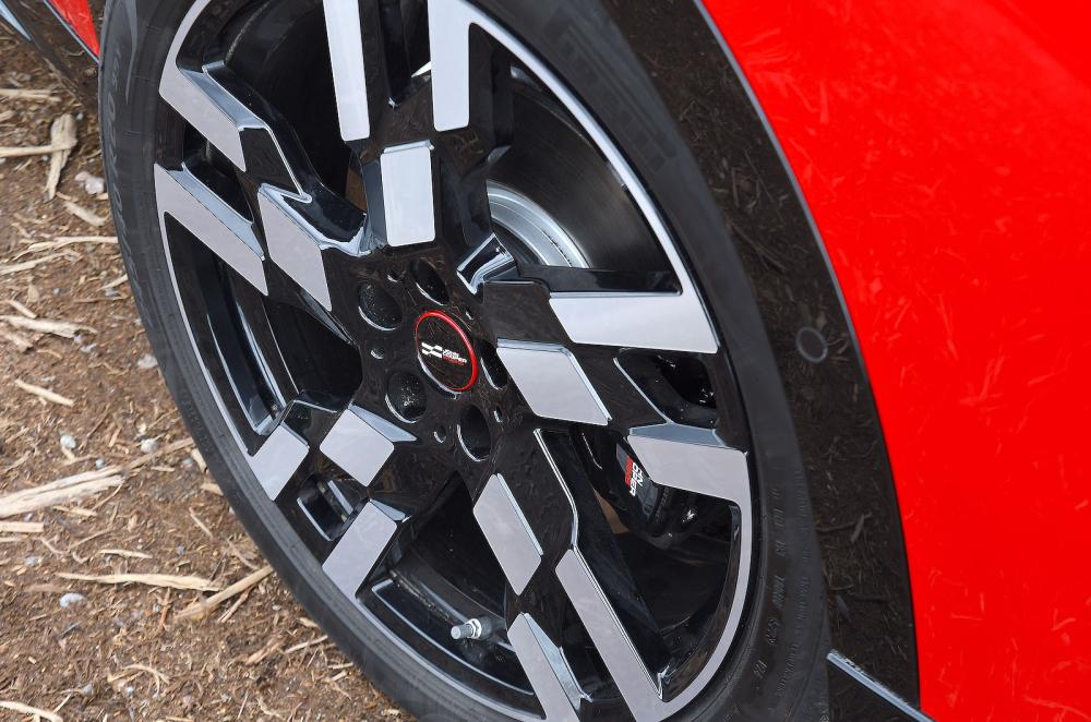 Mini Countryman Electric alloy wheel