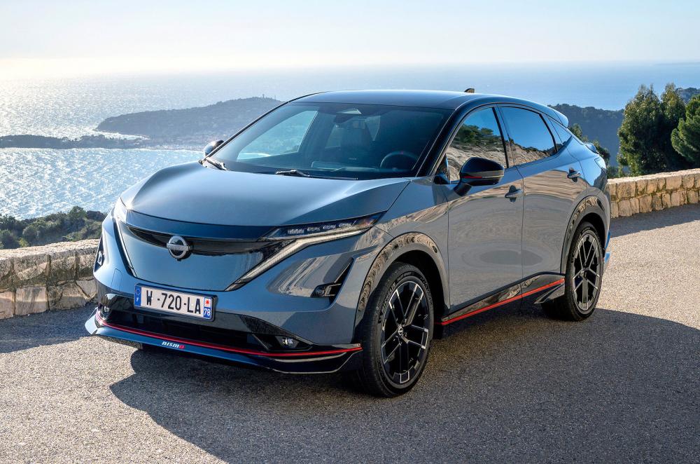 Nissan Ariya Nismo front left static
